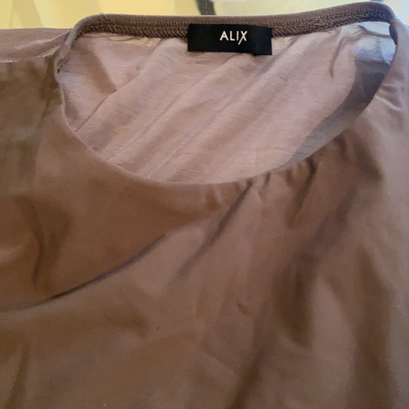 Beautiful ALIX peekaboo bodysuit - Picture 4 of 4